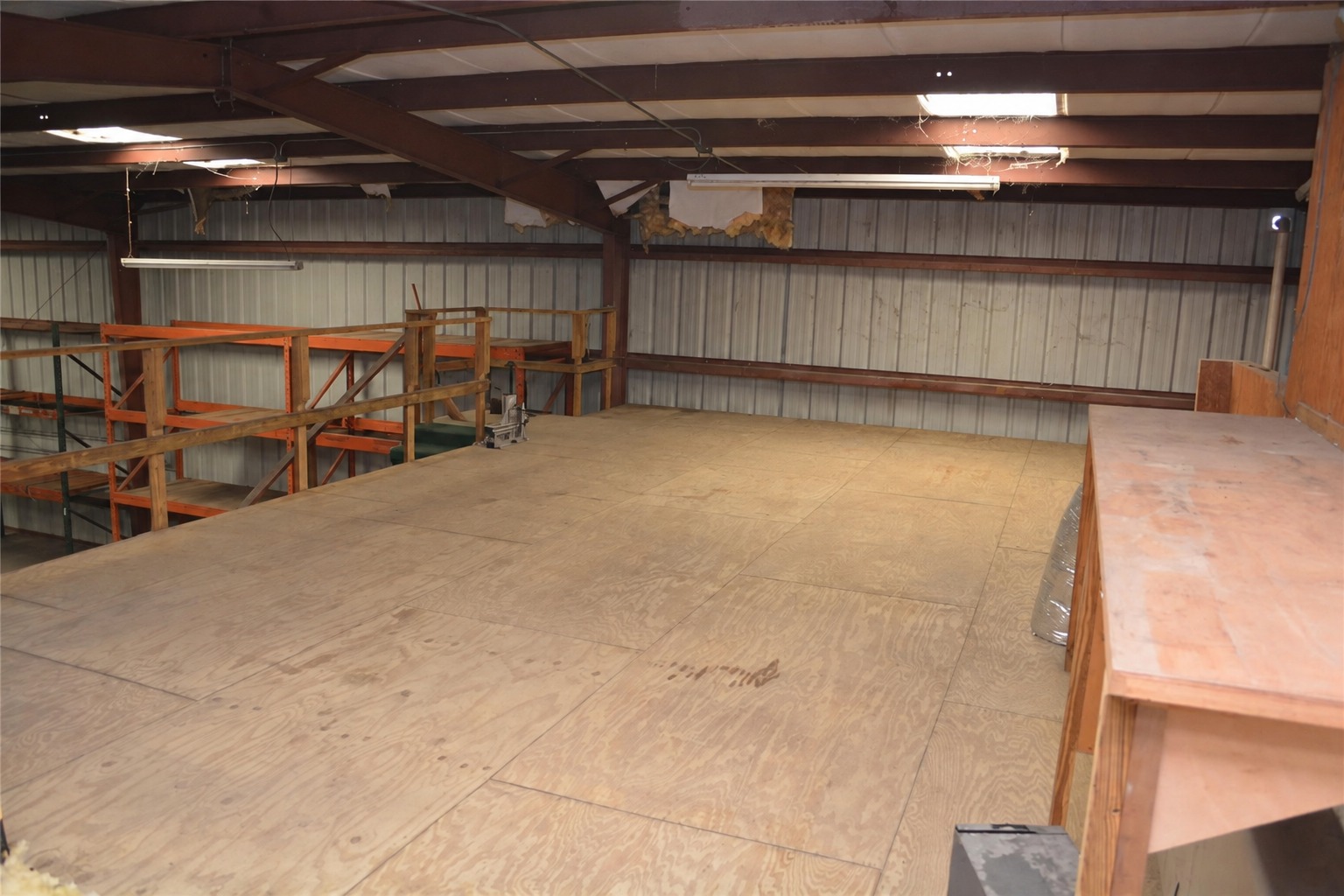 Mezzanine deck, as photographed