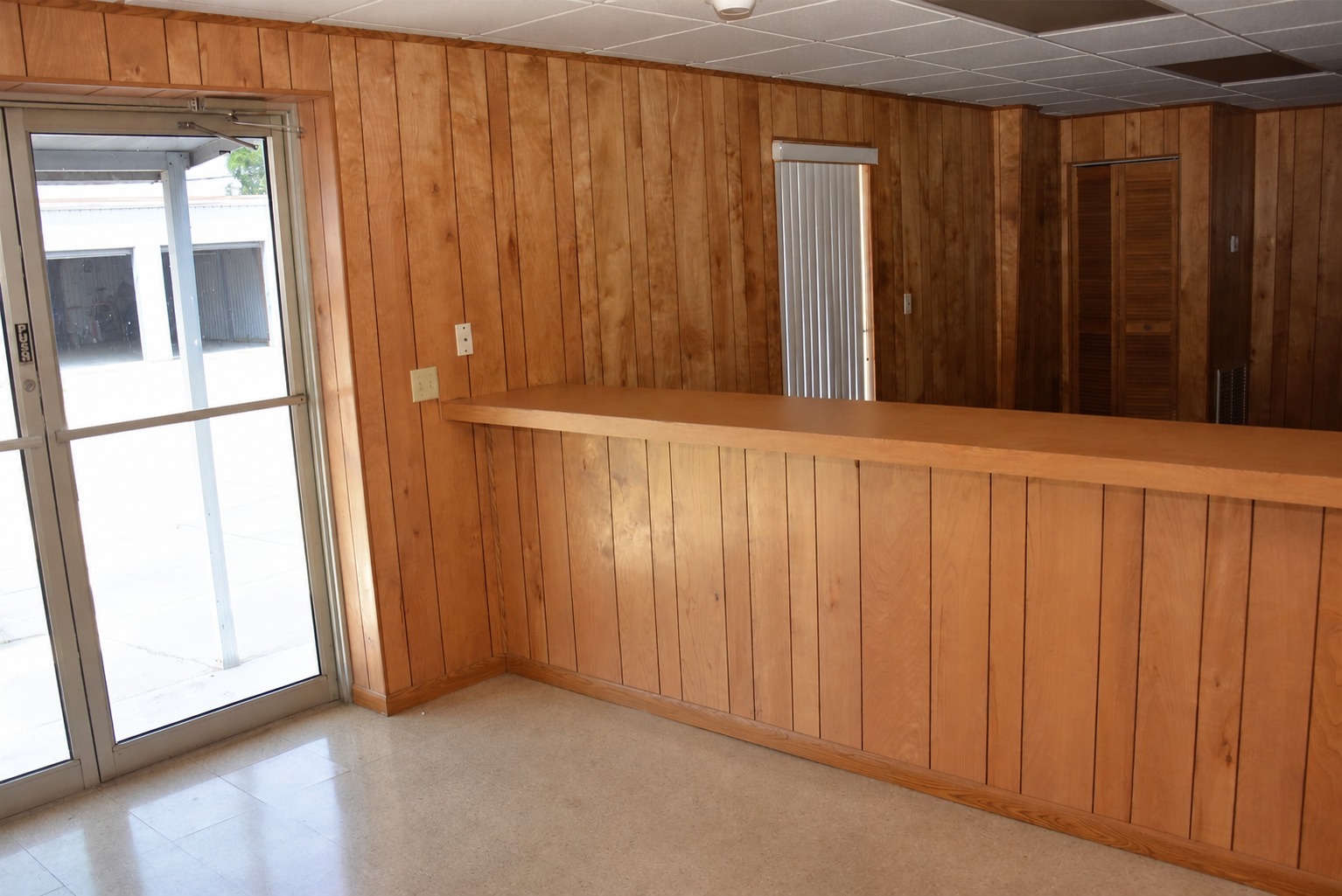 Office area, reception counter, as photographed