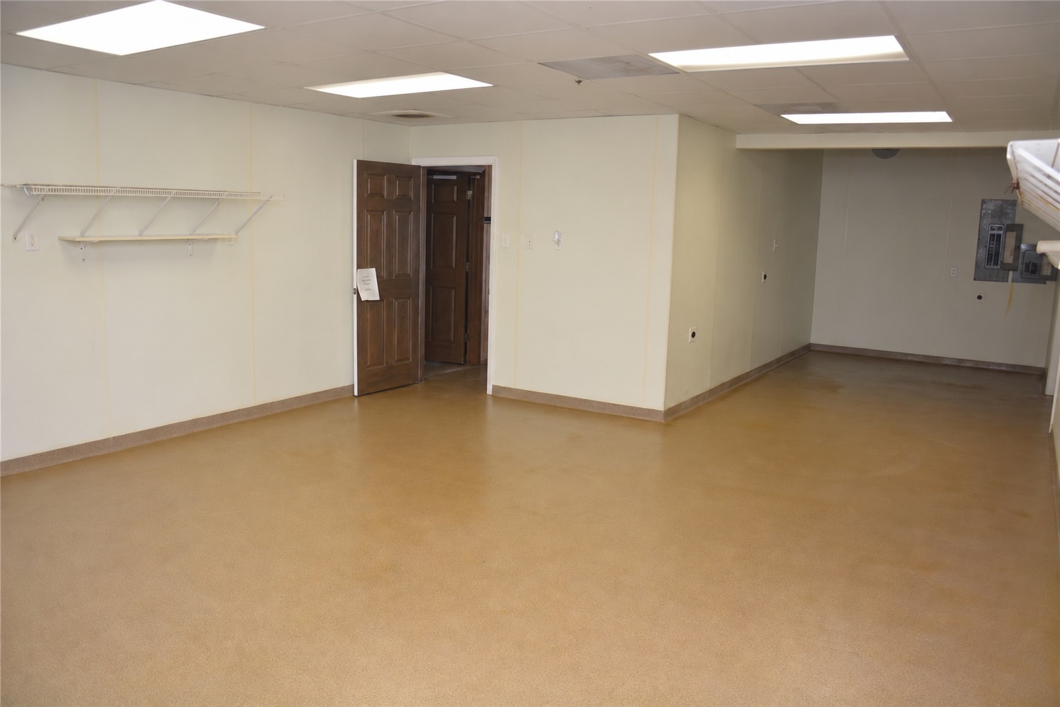 Utility / back room, as photographed